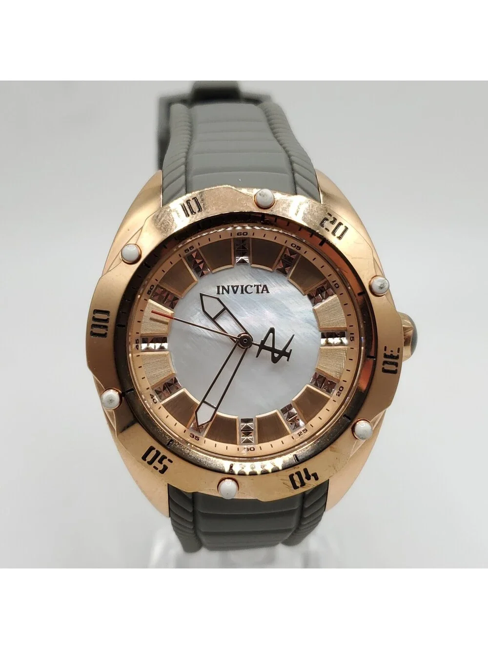Invicta Venom 30973 Womens Watch 38mm Rose Gold Tone New Battery